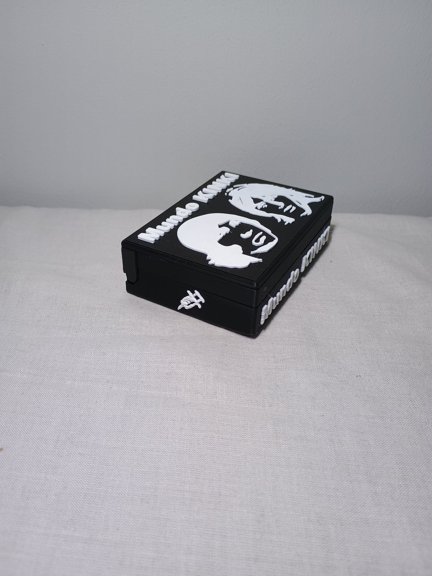 Pitillera Mundo Kinki